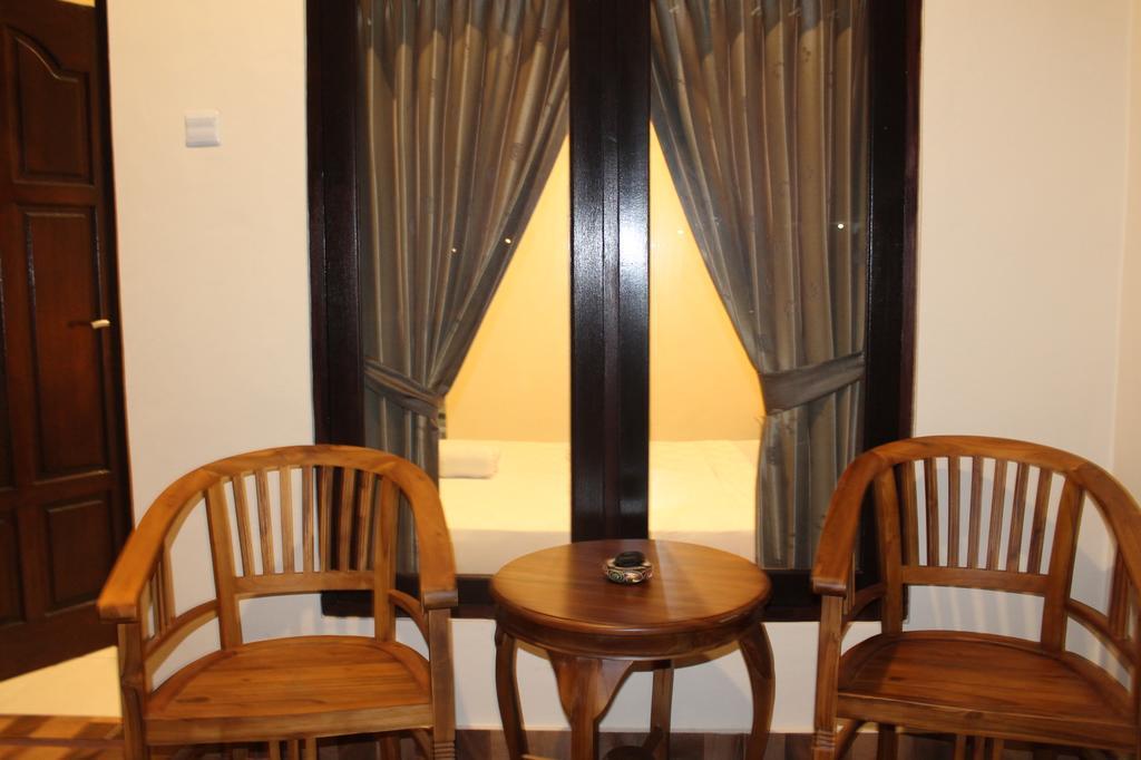 Chillin Kuta Homestay Extérieur photo