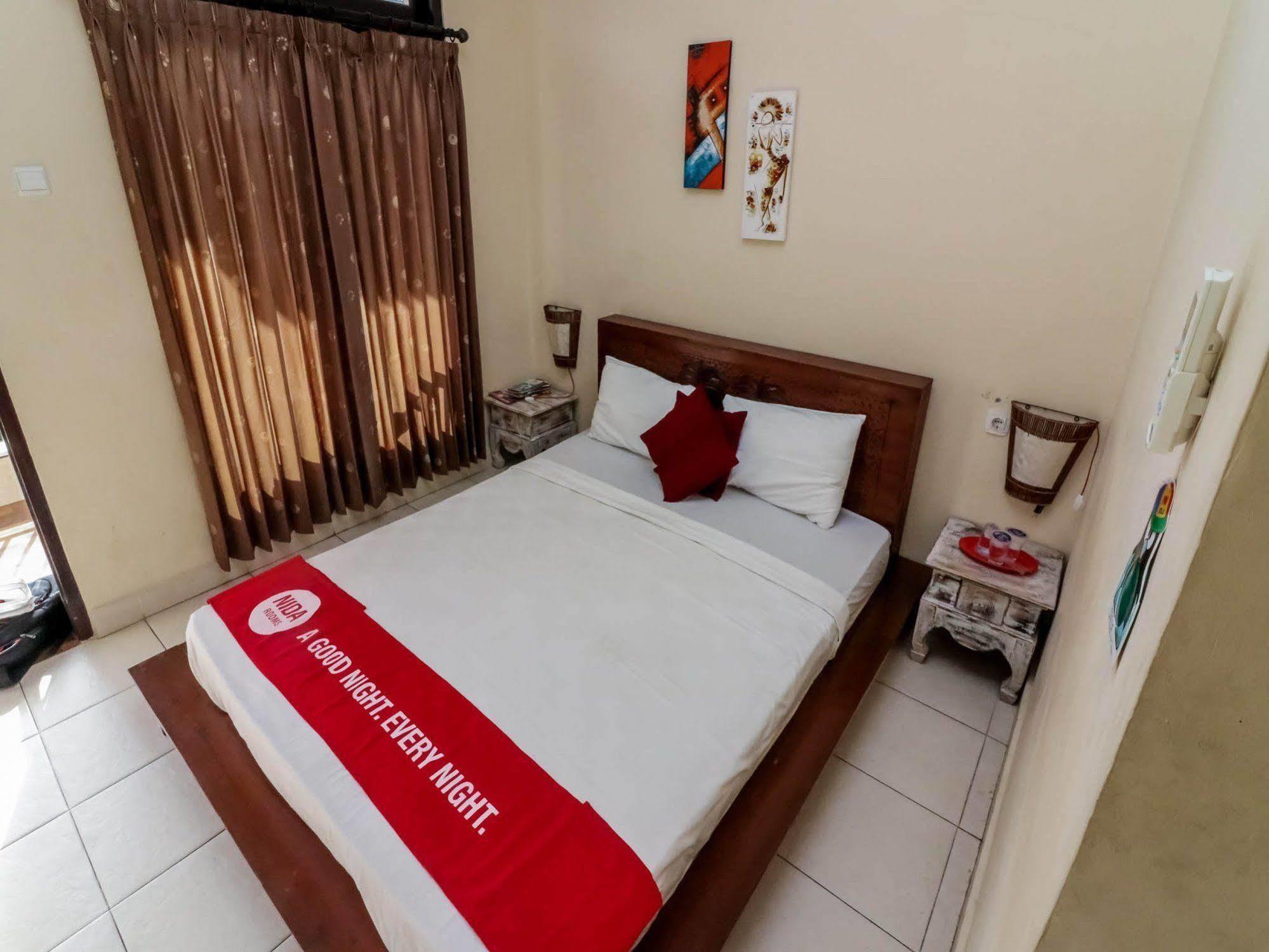 Chillin Kuta Homestay Extérieur photo